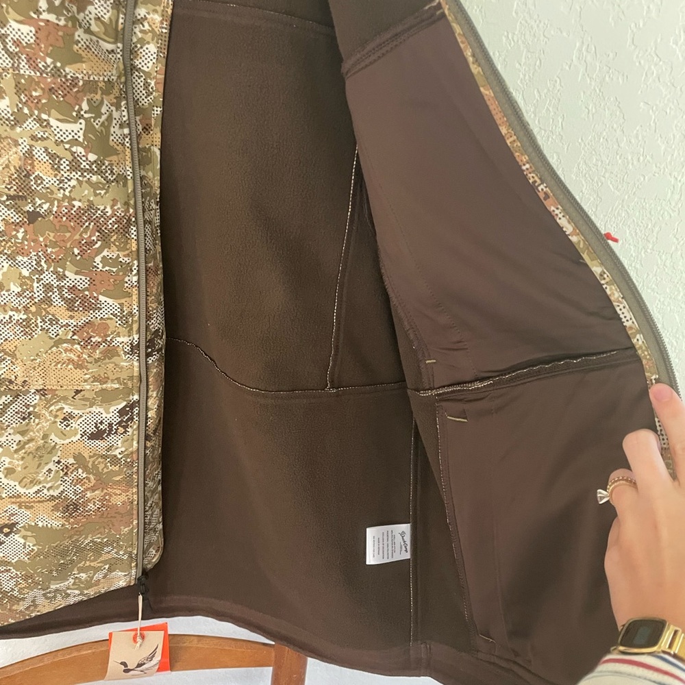 NWT Duck camp vantage 3L soft shell vest in midland size medium - Picture 8 of 8